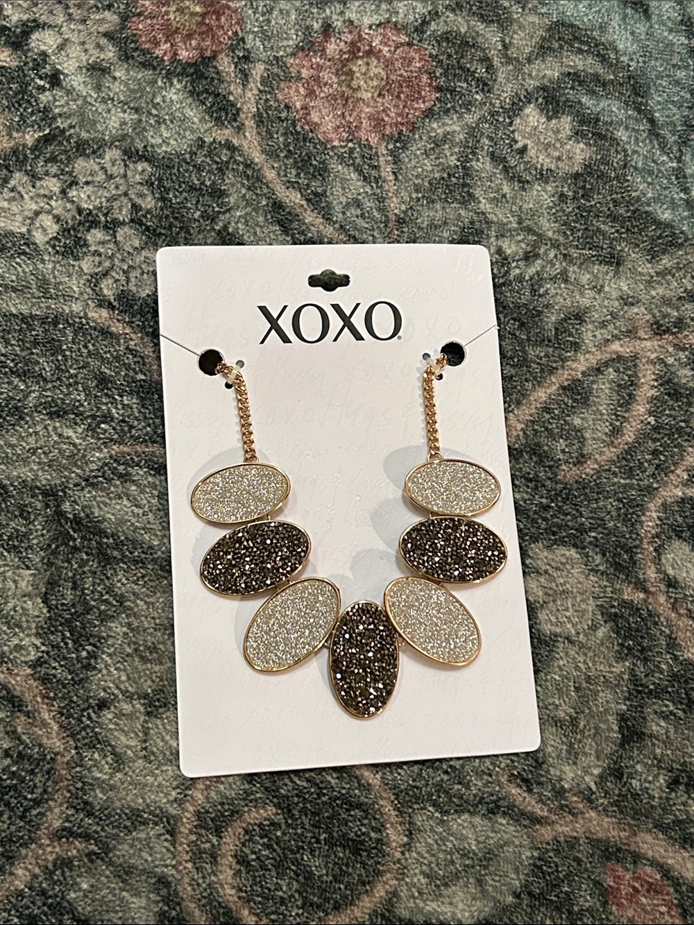 XOXO Gold-Tone Oval Glitter Necklace in Champagne & Espresso